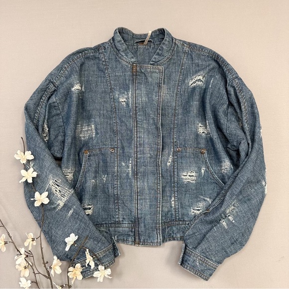 Free People Blue Cropped Jean Jacket - Picture 4 of 12